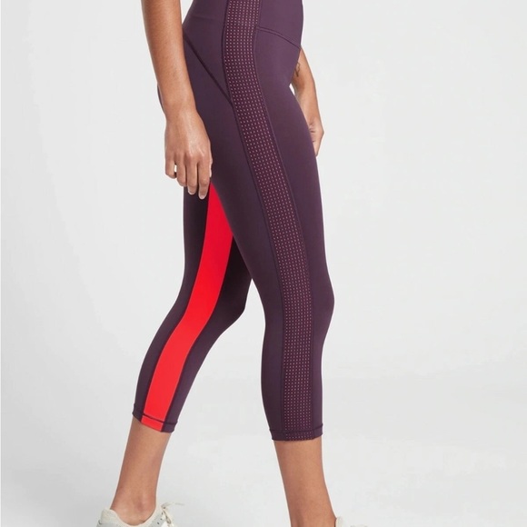 Athleta Hiit It Mesh Capri Purple Size Large - Picture 8 of 10
